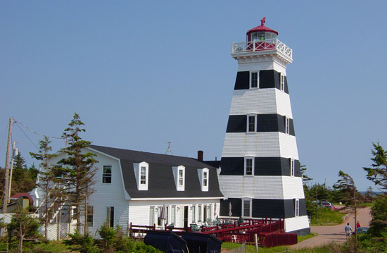 blackwhitelighthouse
