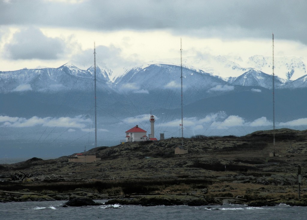 Trial Island Lighthouse showing the radio towers